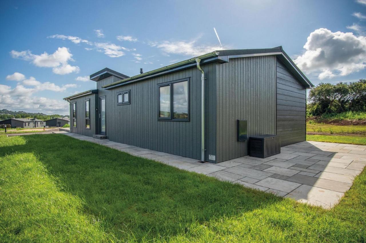 Swanlake Lodge - 3 Bedroom Holiday Home - Penally Exterior foto